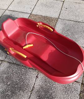 Jeux, Jouets luge enfant en plastique. Etat neuf