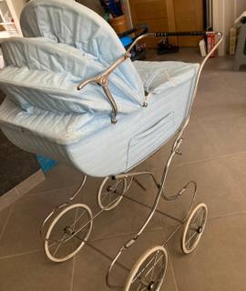 Jeux, Jouets landau classique bleu ciel pour poupée