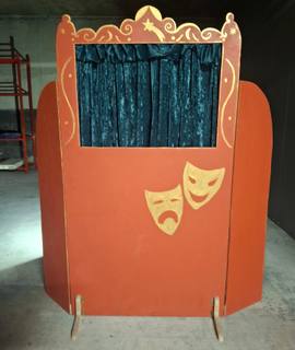 Jeux, Jouets théâtre de marionnettes = guignol