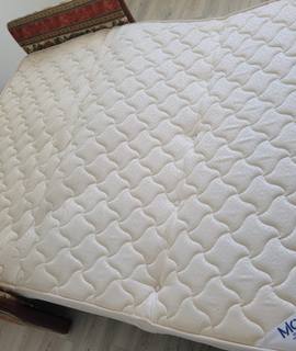 Literie un canapé lit très confortable