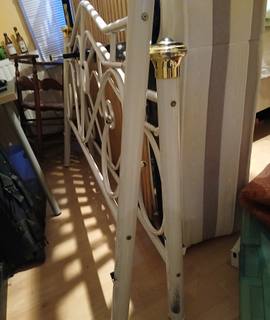 Literie matelas + cadre de lit lattes