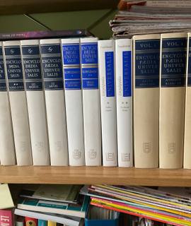 Livres-Revues Encyclopédie Universalis