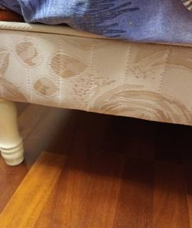 Literie sommier tapissier en 140X190 pour 2 personnes