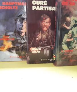 Livres-Revues roman de guerre