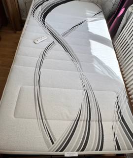 Literie uRGENT Donne lit Electrique Parfait état - 100 cm