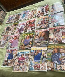 Livres-Revues lot 20 magazines marie claire broderie