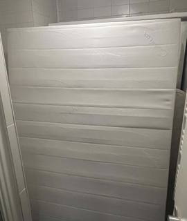 Literie sommier a donner 140x200