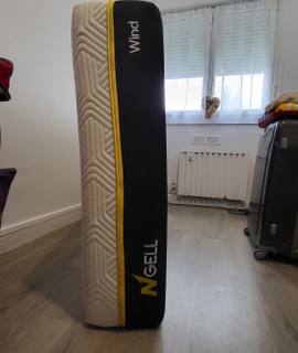 Literie matelas "Gel" 90 x 190