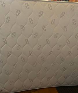 Literie matelas Simmons