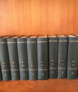 Livres-Revues encyclopédie Larousse année 1960