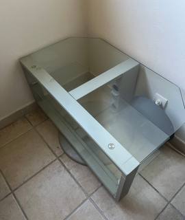 Meubles 1 table tele