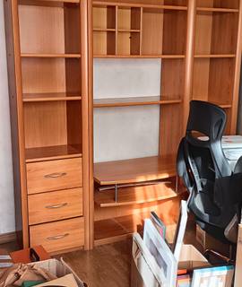 Meubles bibliothèque très spacieuse