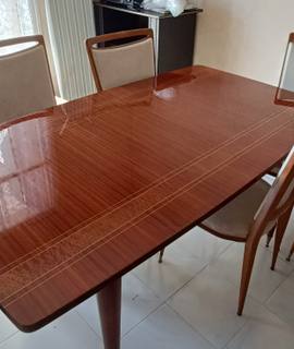 Meubles Table de séjour plus 6 chaises