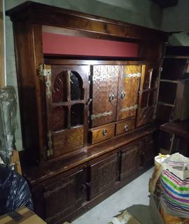 Meubles buffet ancien bois TRES URGENT tj dispo jusqu'à fin Janvier