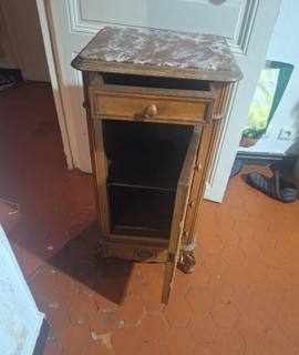 Meubles chifonnier / chevet / petite commode
