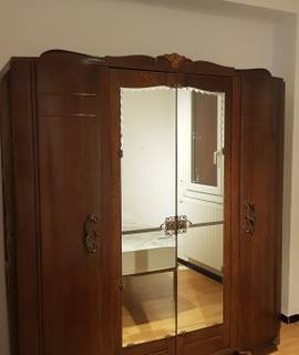 Meubles armoire ancienne en bois foncé