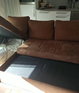 Meubles un canape lit a donner a cause du déménagement