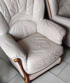 Meubles deux fauteuils