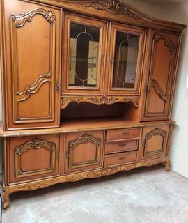 Meubles meuble pour salle a manger en bois en bon état