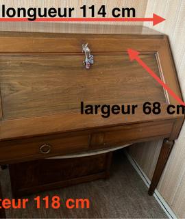 Meubles : 1 secrétaire