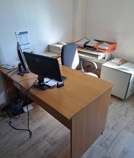 Meubles meubles de bureaux en bonne état