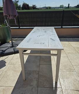 Meubles table de terasse originale