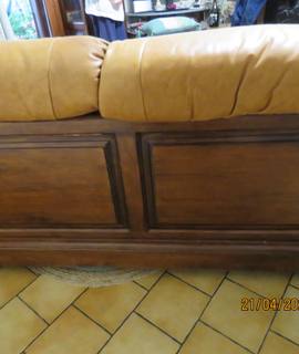 Meubles canapé plus 1 fauteil structure bois coussins cuir