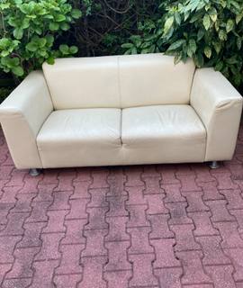 Meubles canapé fixe en cuir beige