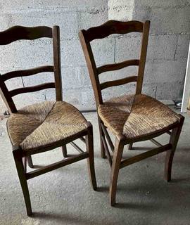 Meubles 2 chaises