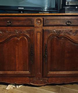 Meubles donné buffet bas en bois massif style normand