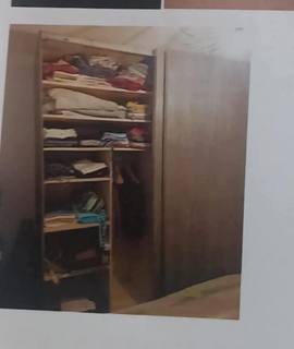 Meubles grand Dressing avec portes coulissantes.  A retirer sur place..prevoir fou