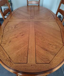 Meubles table et 6 chaises chêne massif