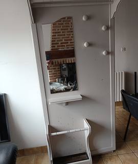 Meubles vestiare ancien en bois