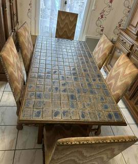 Meubles table et 6 chaises