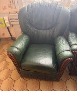 Meubles deux fauteuils