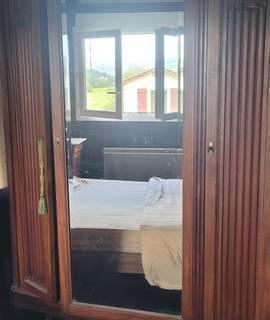 Meubles armoire 3 portes + lit 140×190 + commode