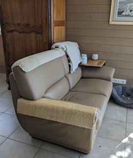 Meubles deux canapés en cuir 2 et 3 places