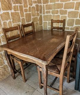 Meubles table en bois et 6 chaises assorties assise en paille