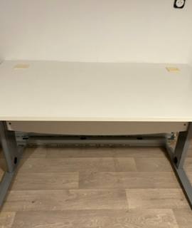 Meubles bureau en assez bon état