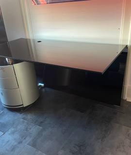 Meubles beau bureau en verre noir