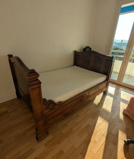 Meubles joli lit ancien et matelas neuf