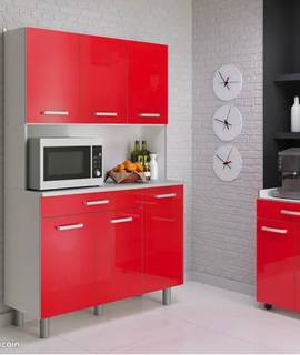Meubles buffet de cuisine et un meuble bas