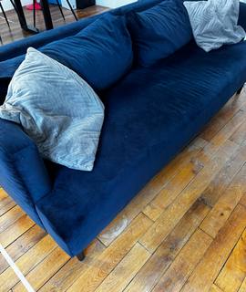 Meubles canapé 3 places en velours bleu nuit