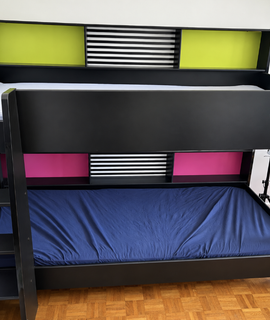 Meubles lit superposé/ combiné avec étagères inclues (et matelas)