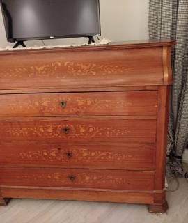 Meubles grande commode de famille