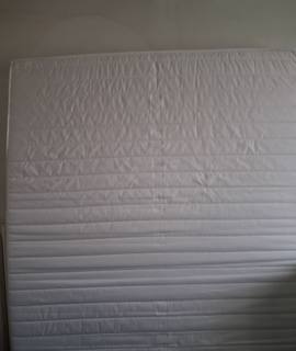 Meubles matelas bon état