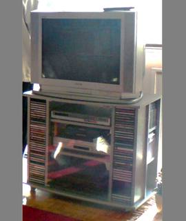 Meubles mEUBLE vitré VIDEO/HIFI GRIS A ROULETTES