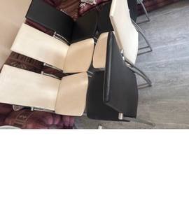 Meubles chaises avec buffet + chaises
