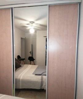 Mobilier 3 portes de placard coulissantes 2m45 X 89,5 cm