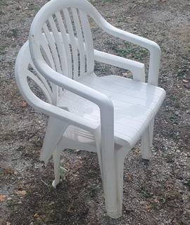 Mobilier 4 chaises de jardin